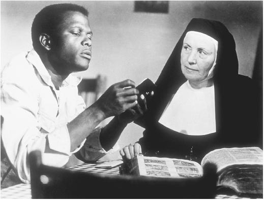 Sidney Poitier and Lilia Skalia in Lilies of the Field 